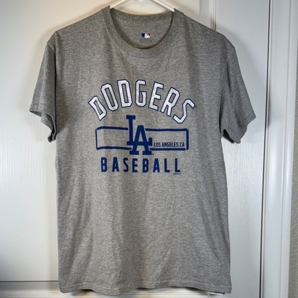 Genuine Merchandise Los Angeles Dodgers Baseball Gray Shirt Size Med EUC #5724